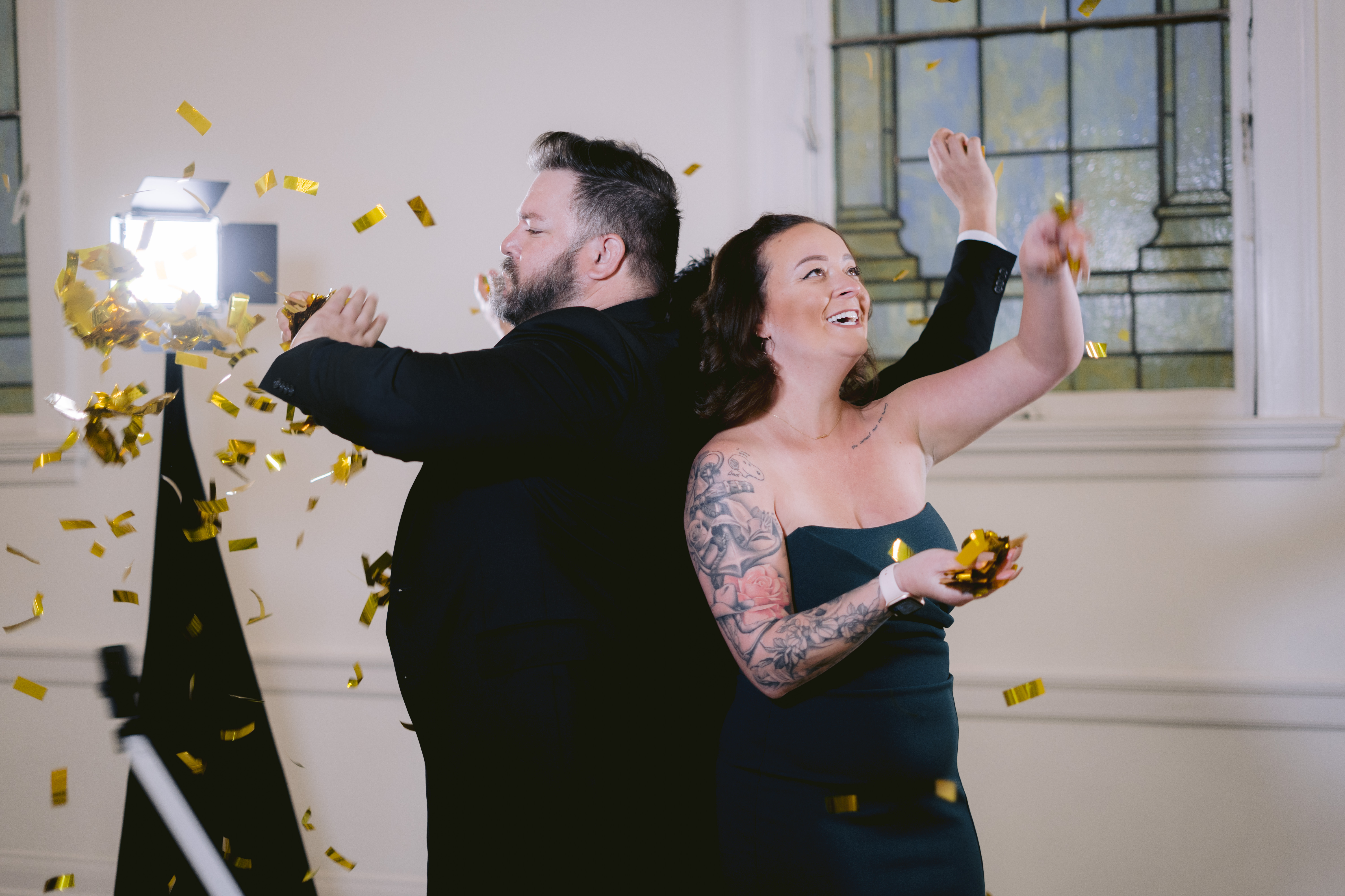 Couple celebrating on the 360 booth