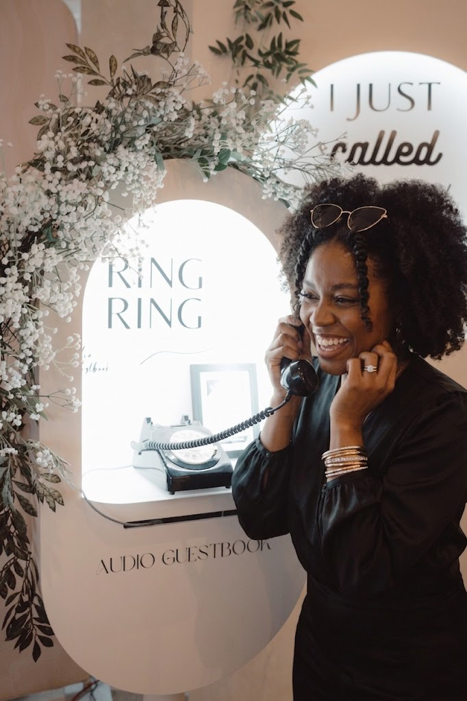 Video guestbook at wedding